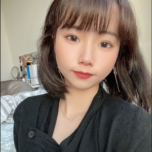 Meet your Posher, Mengmeng